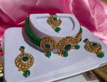 Load image into Gallery viewer, The Emerald Empire Necklace Set

