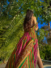 Load image into Gallery viewer, Bandhani Springs Goddess Set
