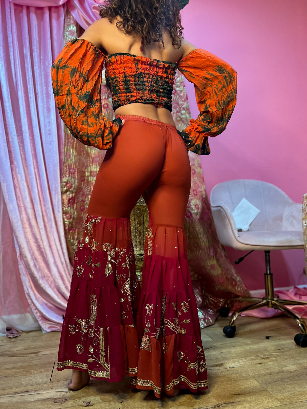 Lava Aura Scrunch Top