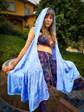 Load image into Gallery viewer, Cinderella Sparkle Magic Cape
