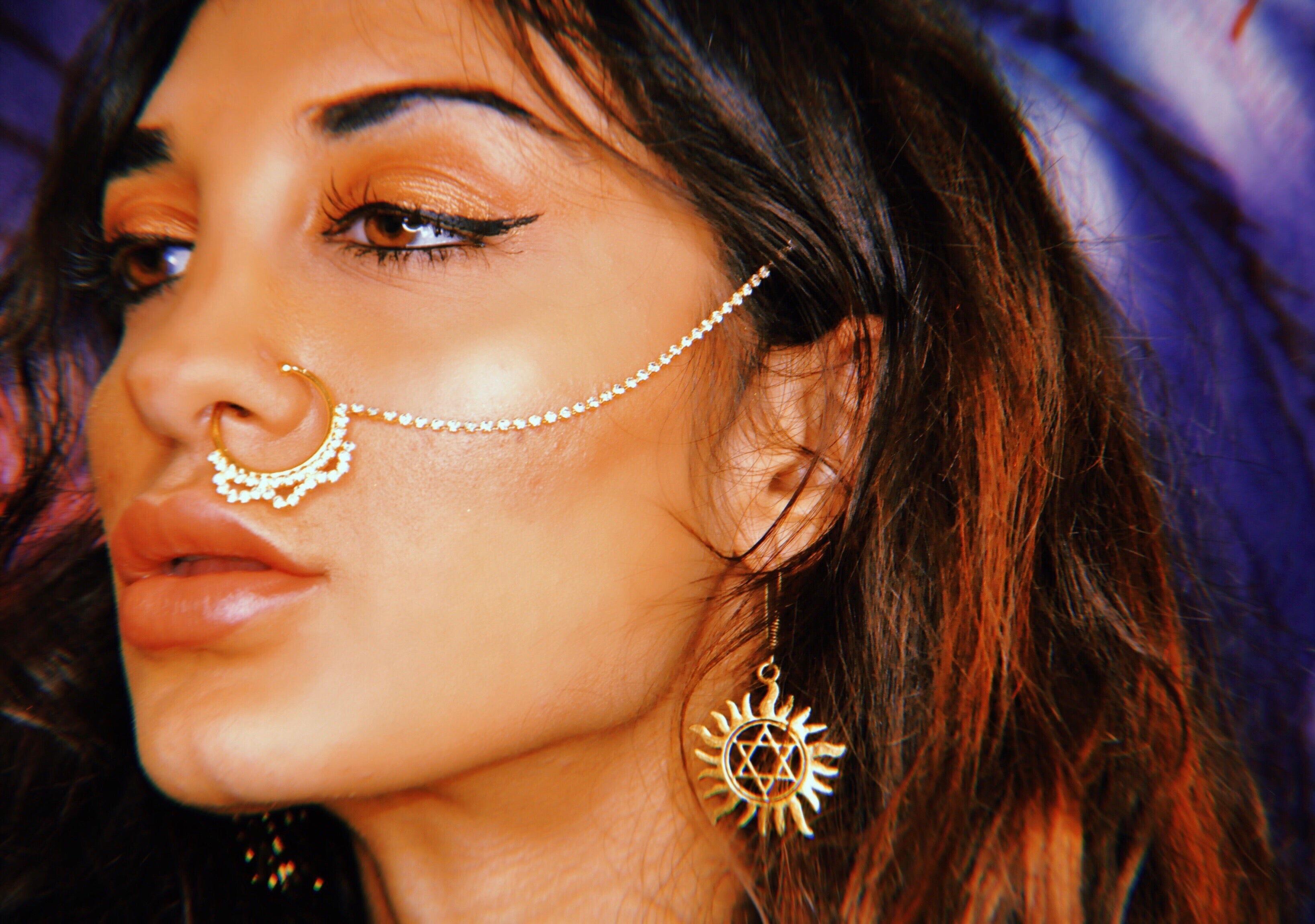 Mermaid scale nose chain