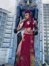 Load image into Gallery viewer, The Golden Heart Fire Ruffle  set
