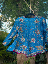 Load image into Gallery viewer, Atlantis Sequin Jacket
